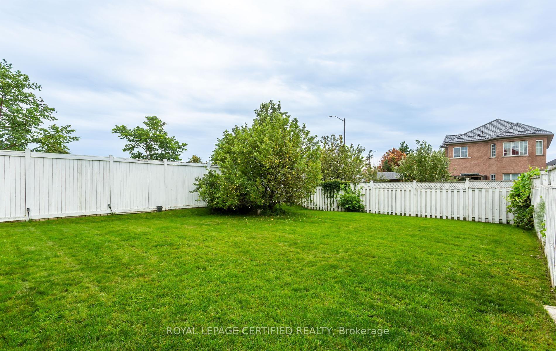 Photo 49 of 6582 Skipper Way, Mississauga, Meadowvale Village — HOMEH