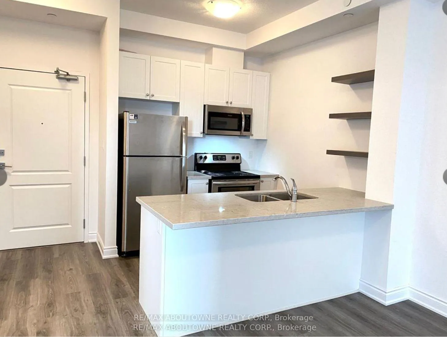 Photo 8 of Unit 606, 125 Shoreview Place, Hamilton, Stoney Creek — HOMEH