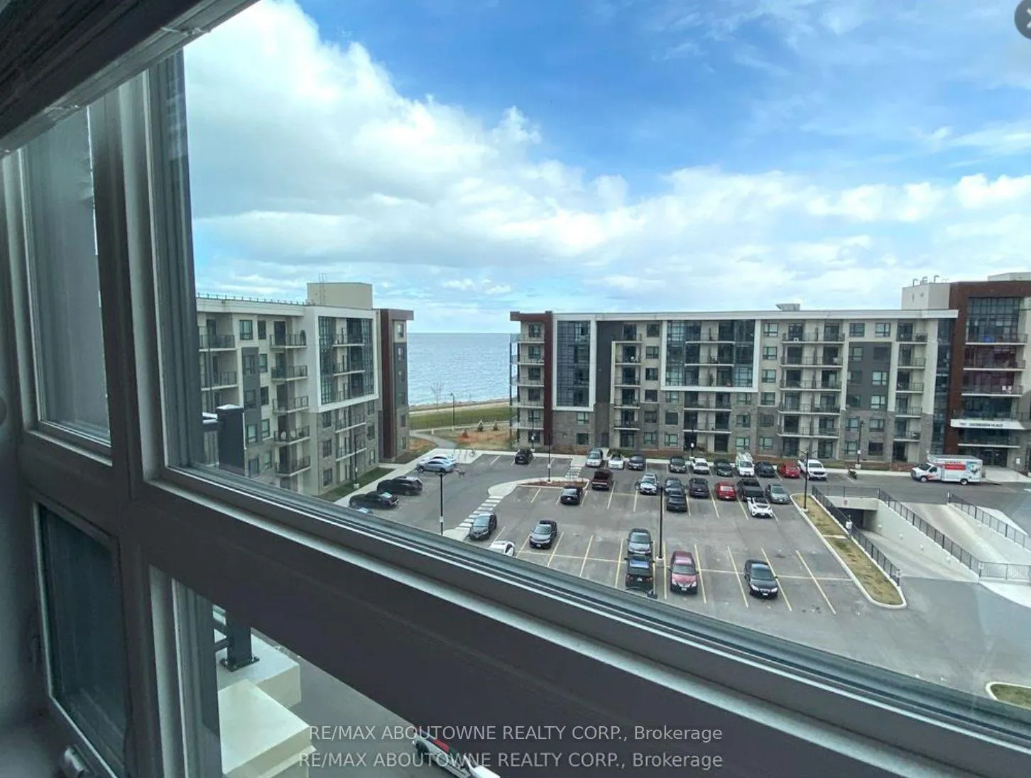 Photo 16 of Unit 606, 125 Shoreview Place, Hamilton, Stoney Creek — HOMEH