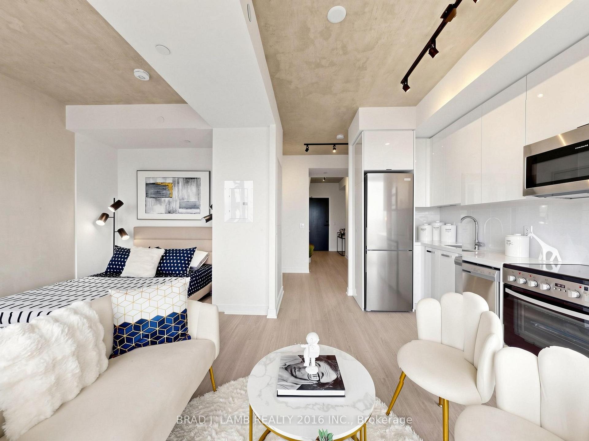 Photo 7 of Unit 1808, 284 King Street E, Toronto, Moss Park — HOMEH