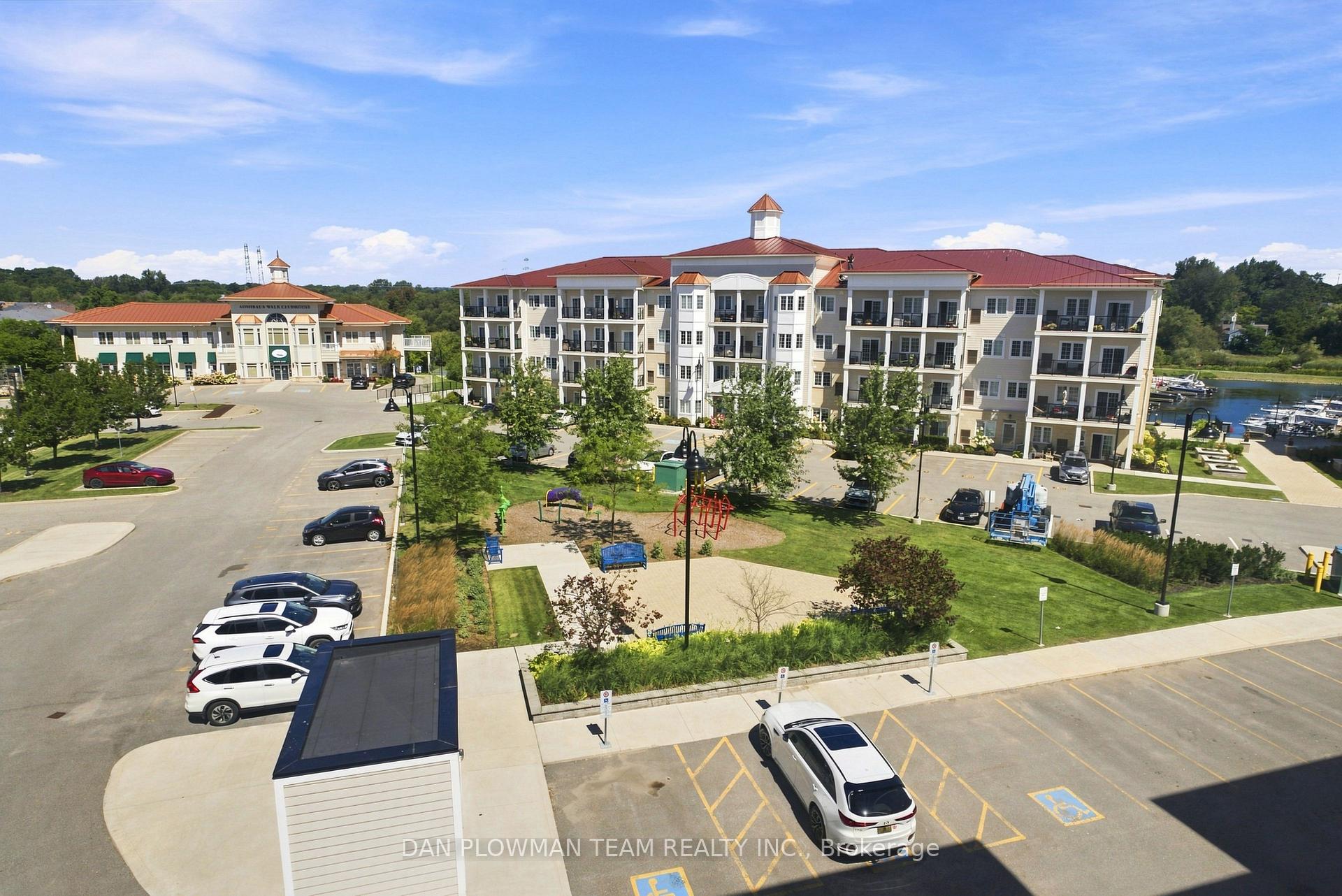 Photo 22 of Unit 424, 50 Lakebreeze Drive, Clarington, Newcastle — HOMEH