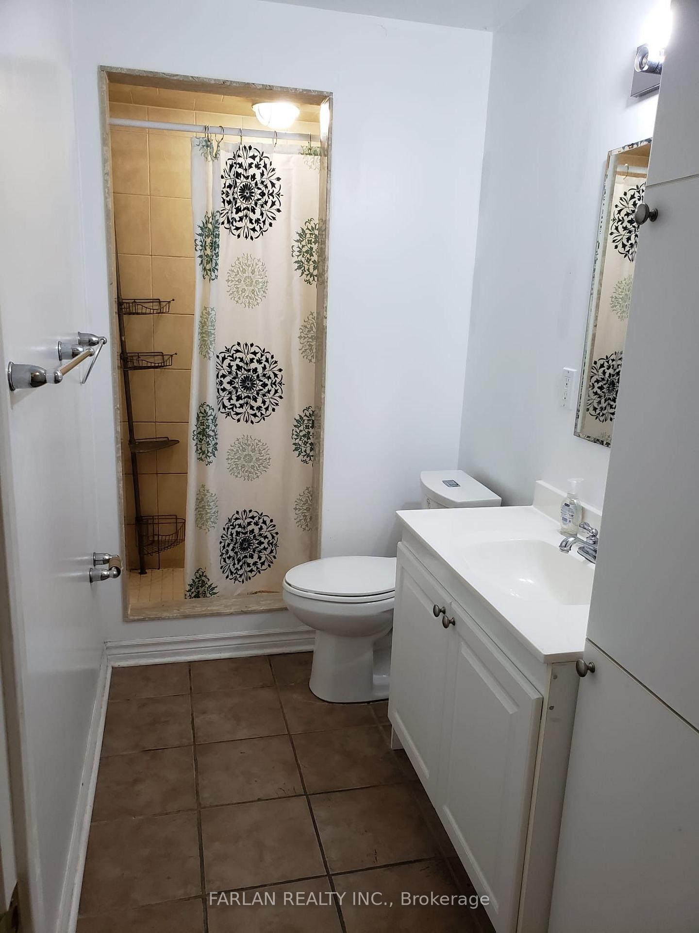 Photo 23 of 34 Chart Avenue, Vaughan, Vellore Village — HOMEH