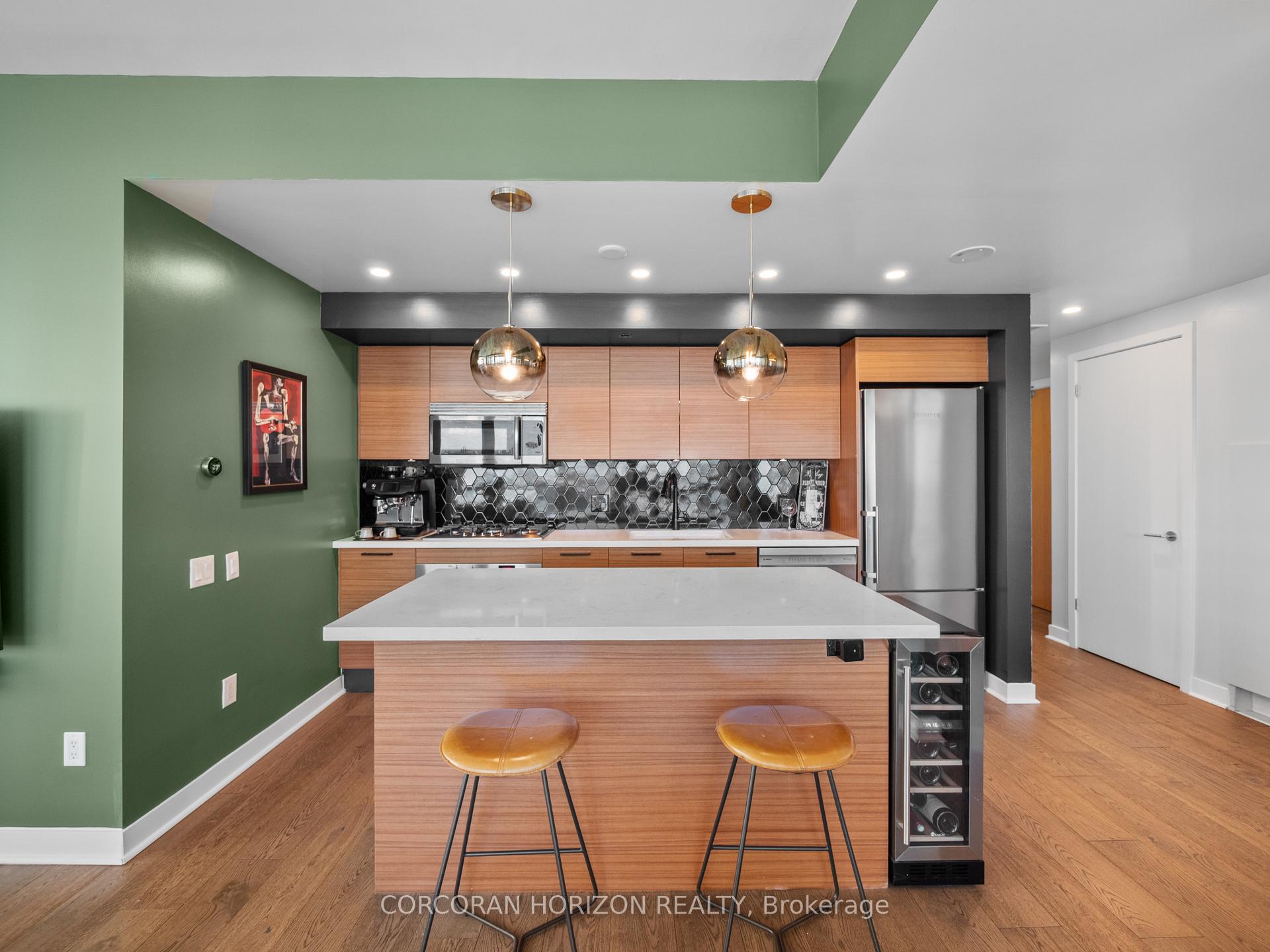 Photo 13 of Unit 2509, 375 King Street W, Toronto, Waterfront Communities — HOMEH