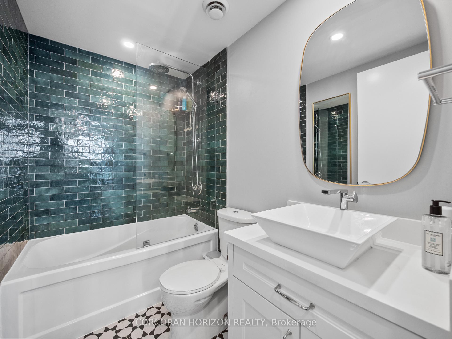 Photo 35 of Unit 2509, 375 King Street W, Toronto, Waterfront Communities — HOMEH