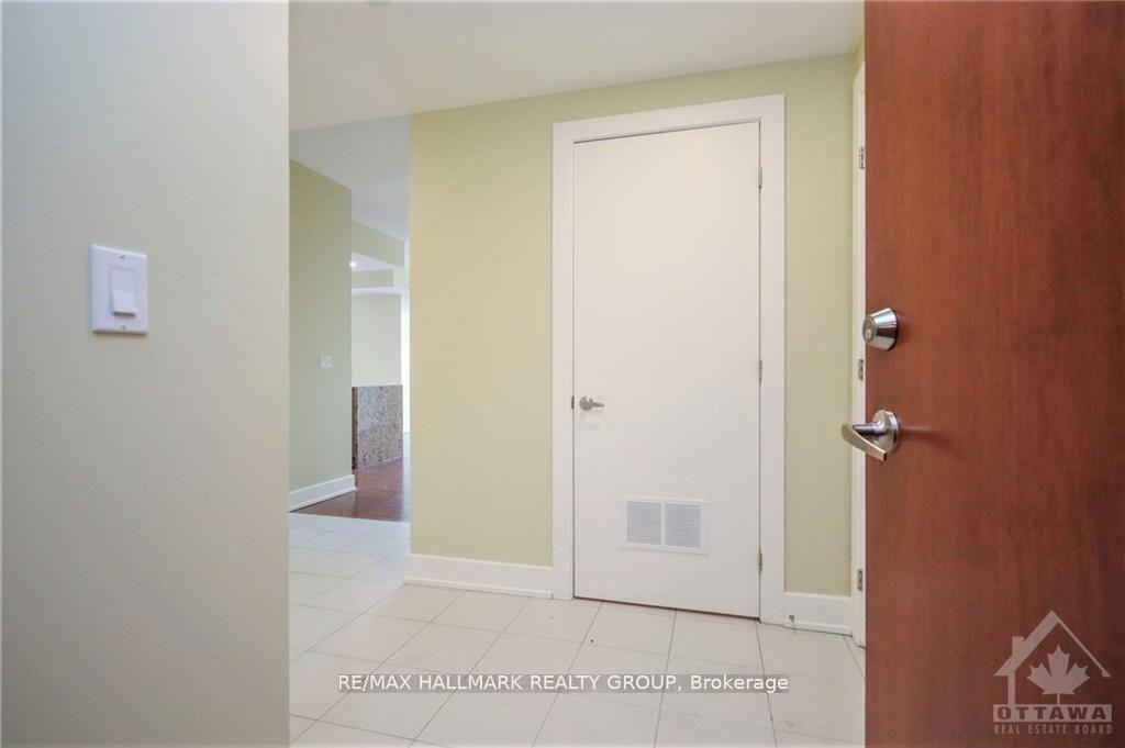 Photo 5 of Unit 304, 2 The Parkway, Ottawa, Kanata - Beaverbrook — HOMEH
