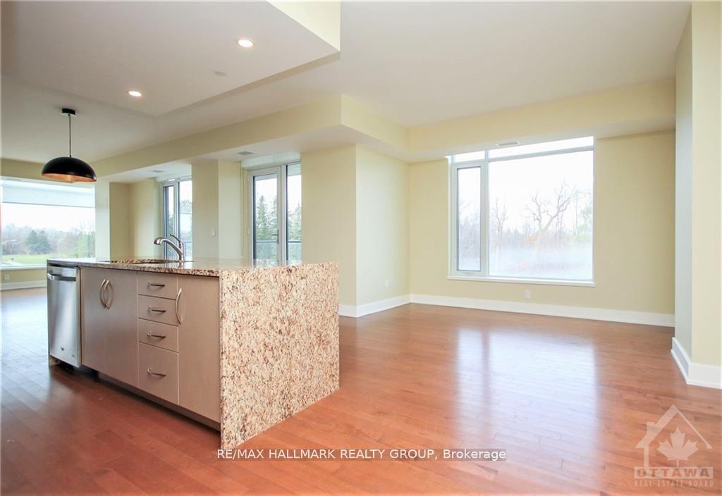 Photo 7 of Unit 304, 2 The Parkway, Ottawa, Kanata - Beaverbrook — HOMEH