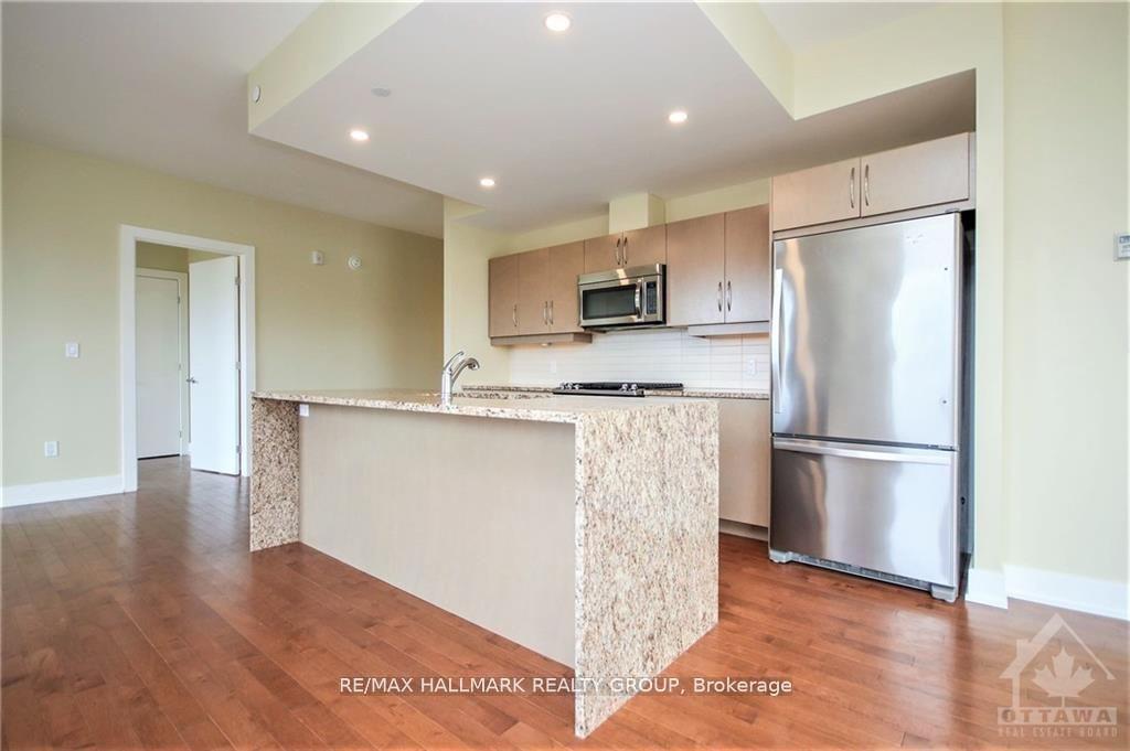Photo 15 of Unit 304, 2 The Parkway, Ottawa, Kanata - Beaverbrook — HOMEH