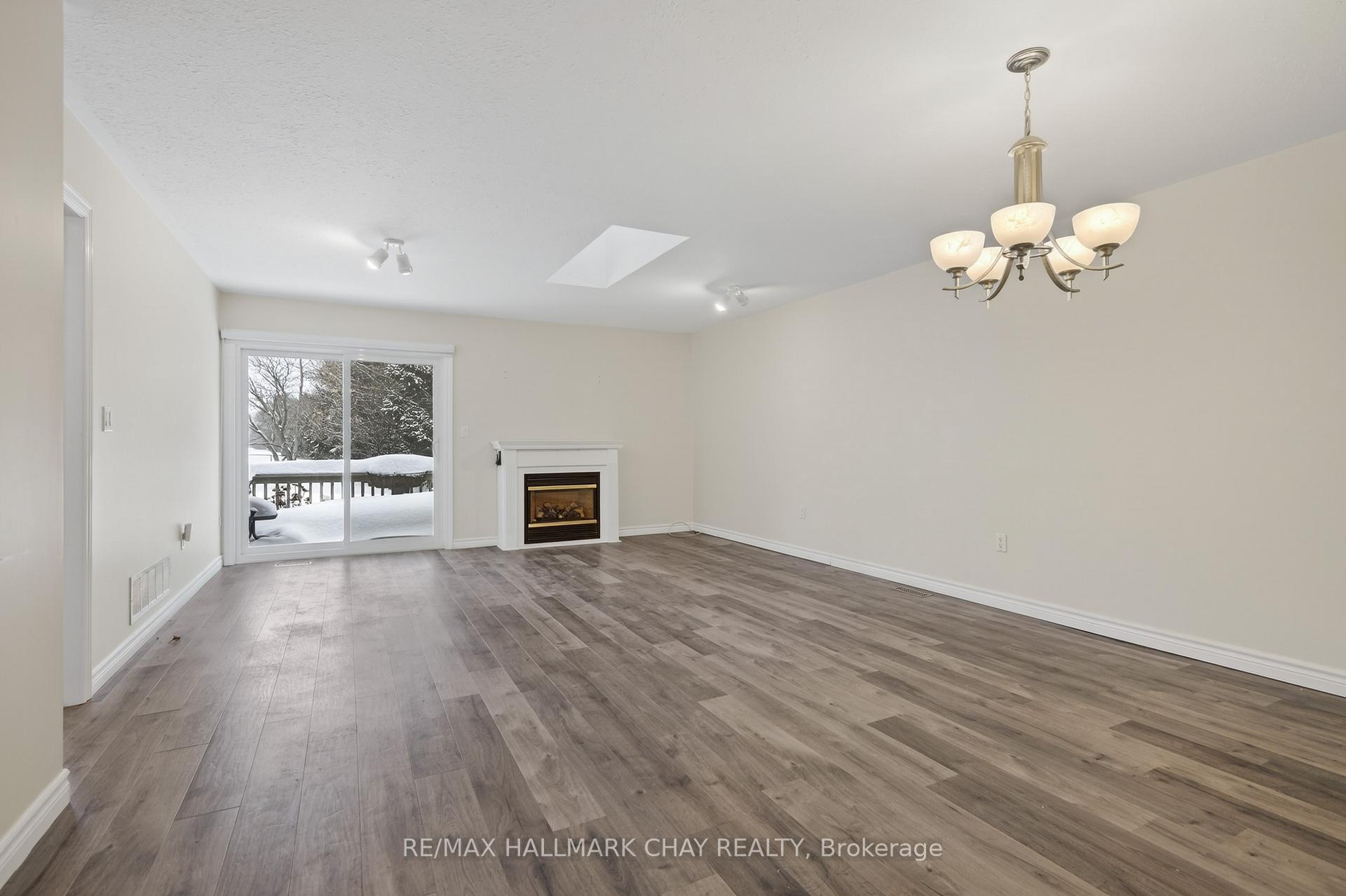Photo 15 of Unit 11, 275 Huron Street, Clearview, Stayner — HOMEH