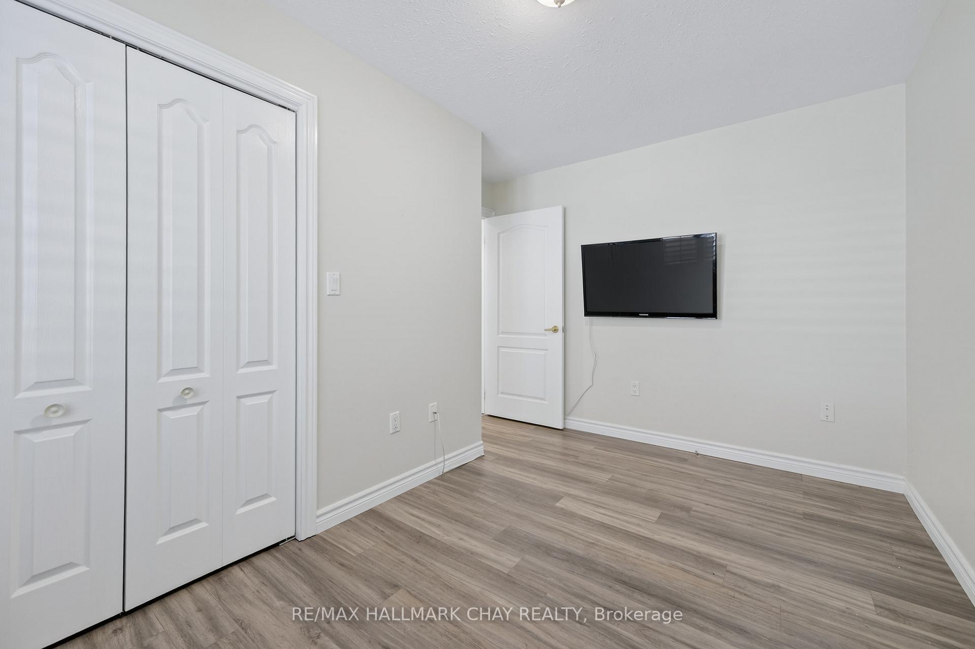 Photo 24 of Unit 11, 275 Huron Street, Clearview, Stayner — HOMEH