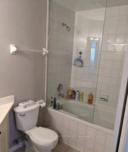 Photo 10 of Unit 903, 555 Yonge Street W, Toronto, Church-Yonge Corridor — HOMEH