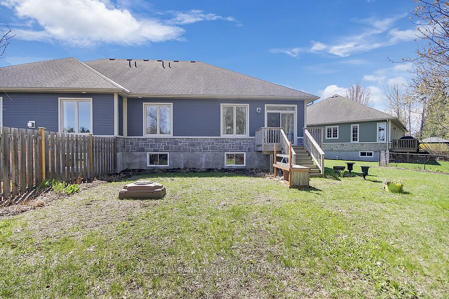 Photo 33 of 37 Galens Way, North Grenville, Kemptville — HOMEH