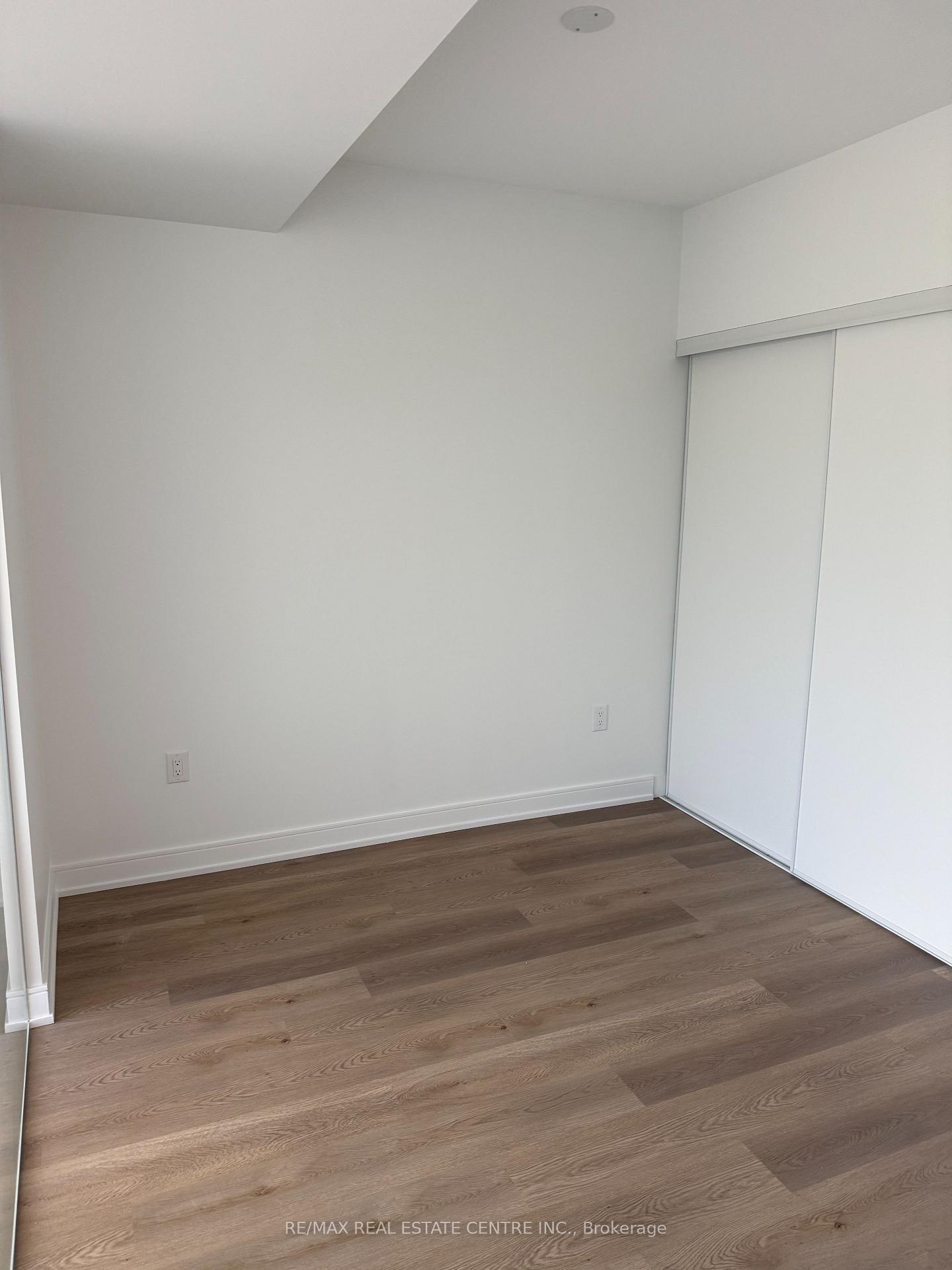 Photo 6 of Unit 324, 3009 Novar Road E, Mississauga, Cooksville — HOMEH