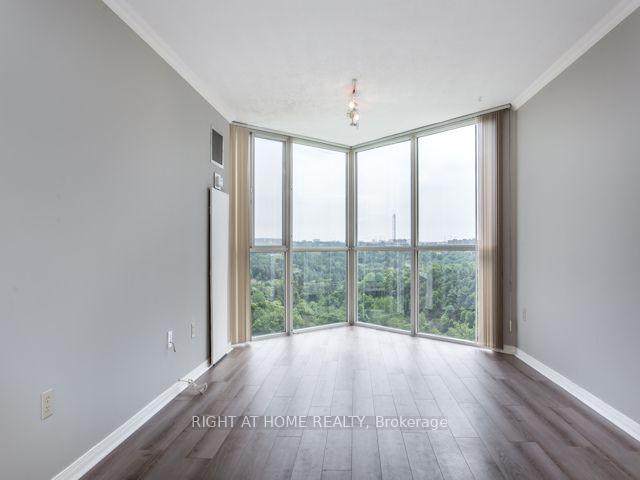 Photo 6 of Unit 1110, 5 Concorde Place, North York, Banbury-Don Mills — HOMEH