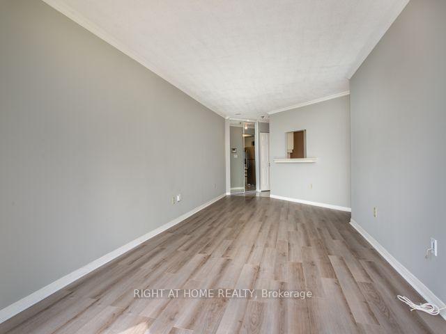 Photo 13 of Unit 1110, 5 Concorde Place, North York, Banbury-Don Mills — HOMEH
