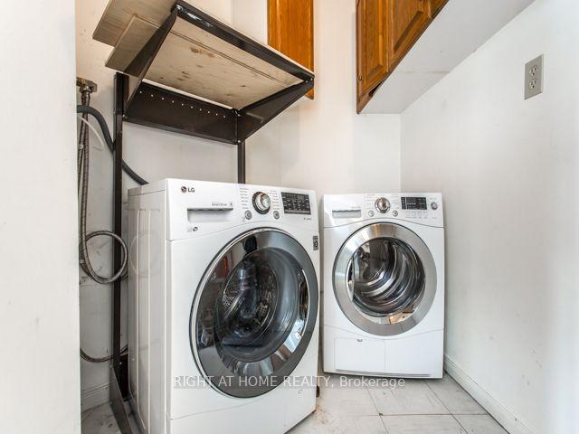 Photo 18 of Unit 1110, 5 Concorde Place, North York, Banbury-Don Mills — HOMEH
