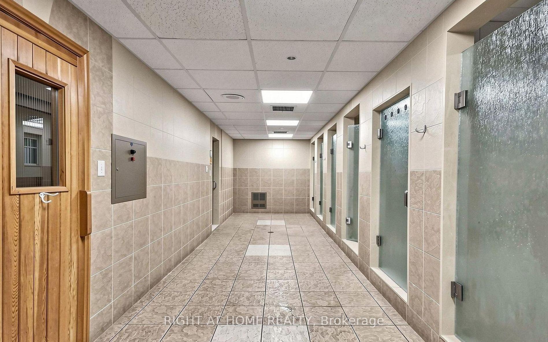 Photo 26 of Unit 1110, 5 Concorde Place, North York, Banbury-Don Mills — HOMEH