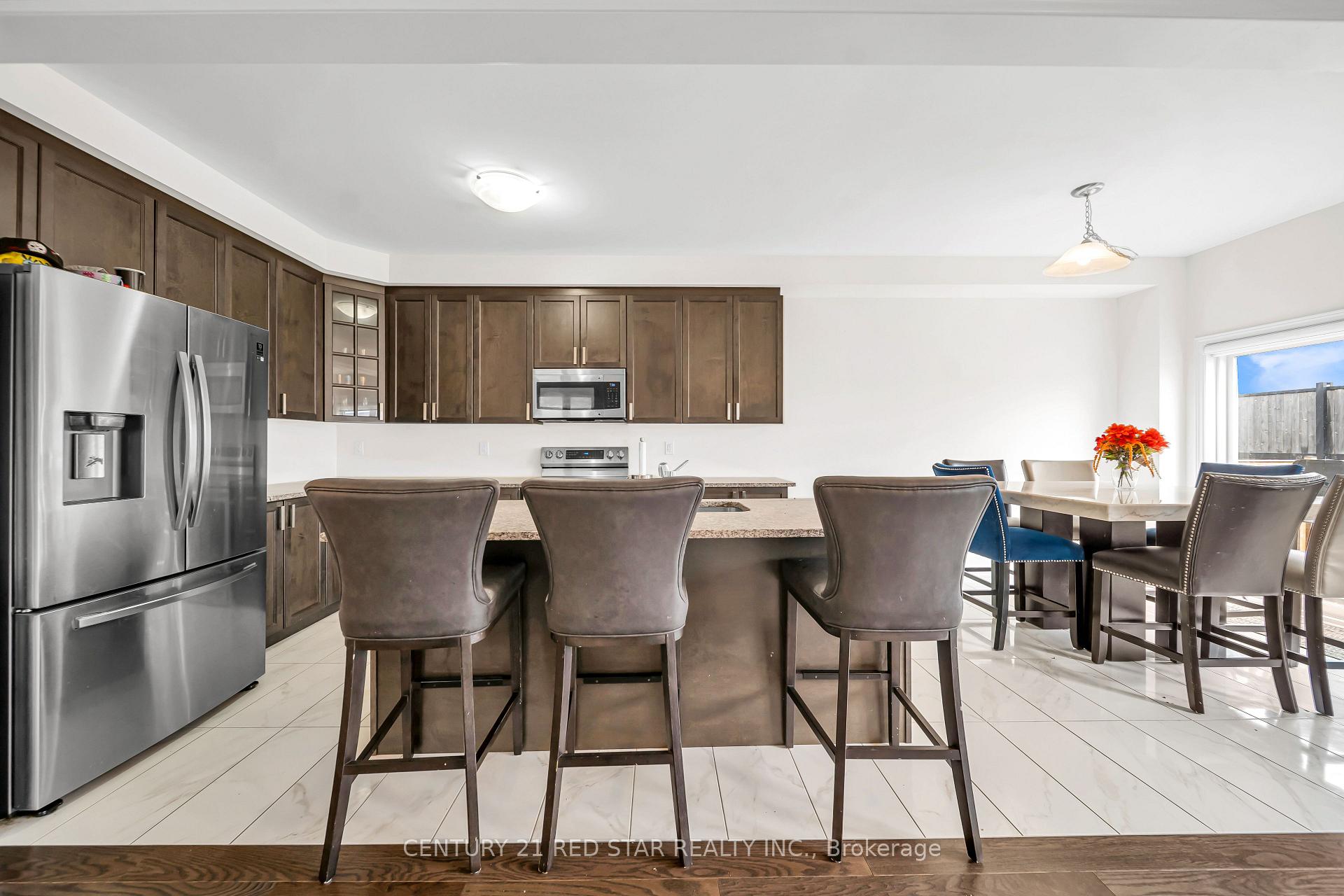 Photo 18 of 506 Brooks Street, Shelburne — HOMEH
