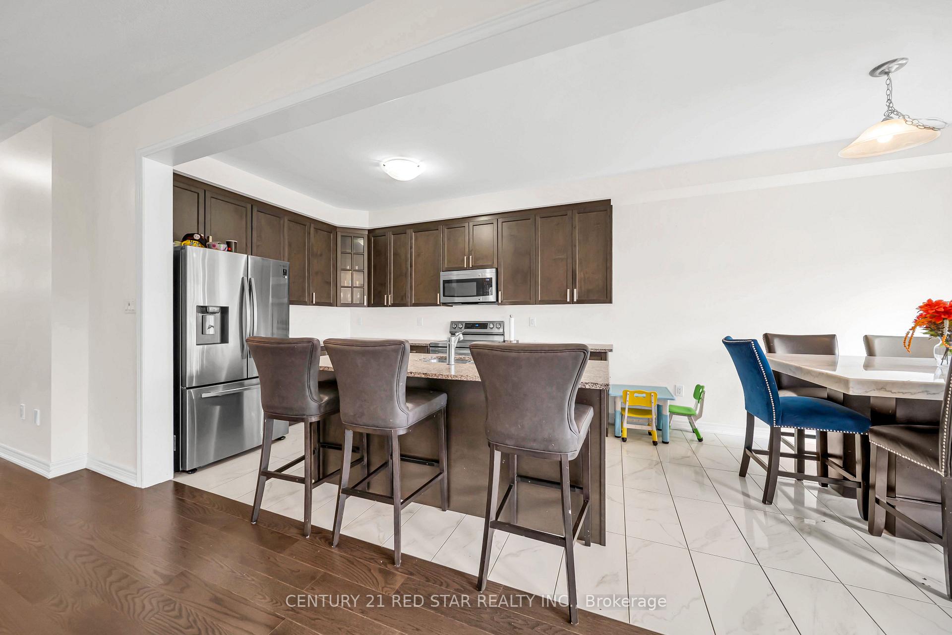 Photo 20 of 506 Brooks Street, Shelburne — HOMEH