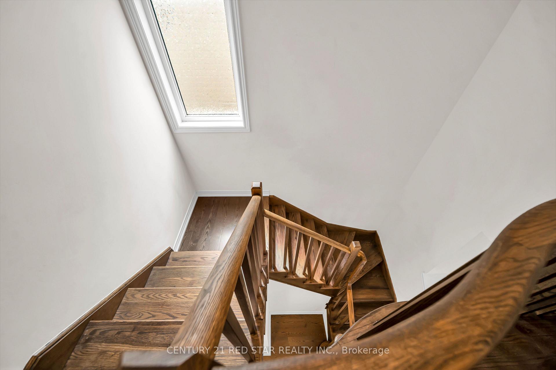 Photo 24 of 506 Brooks Street, Shelburne — HOMEH