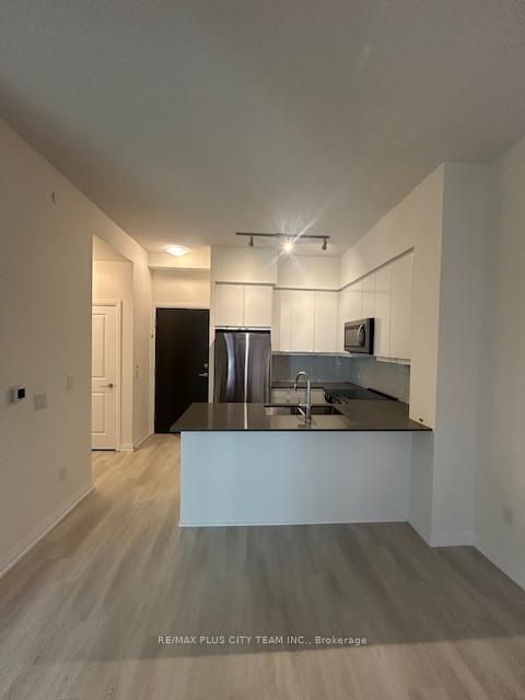 Photo 4 of Unit 626, 3270 Sheppard Avenue E, Scarborough, Tam O'Shanter-Sullivan — HOMEH