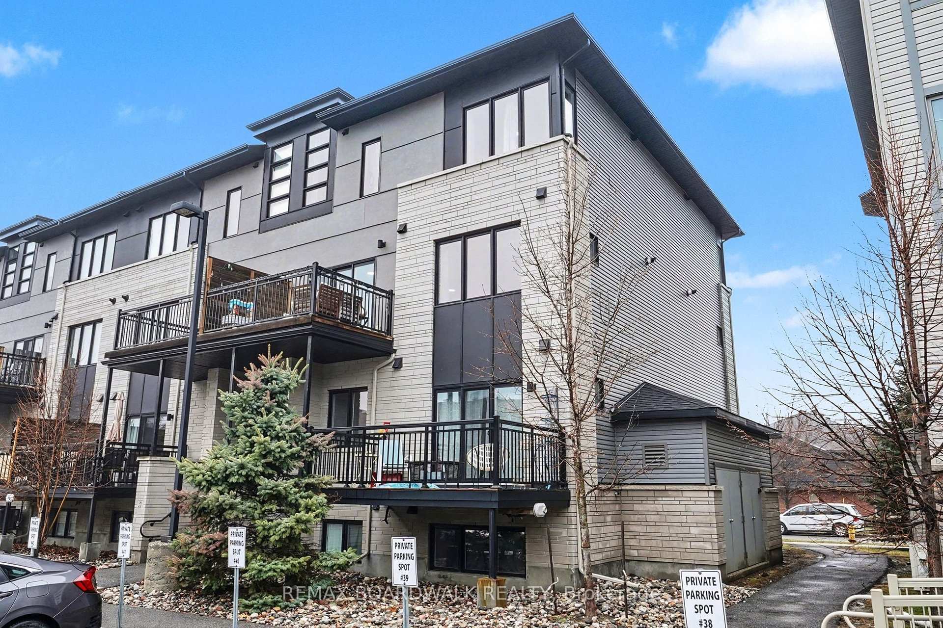 Photo of Unit 36, 454 Via Verona Street