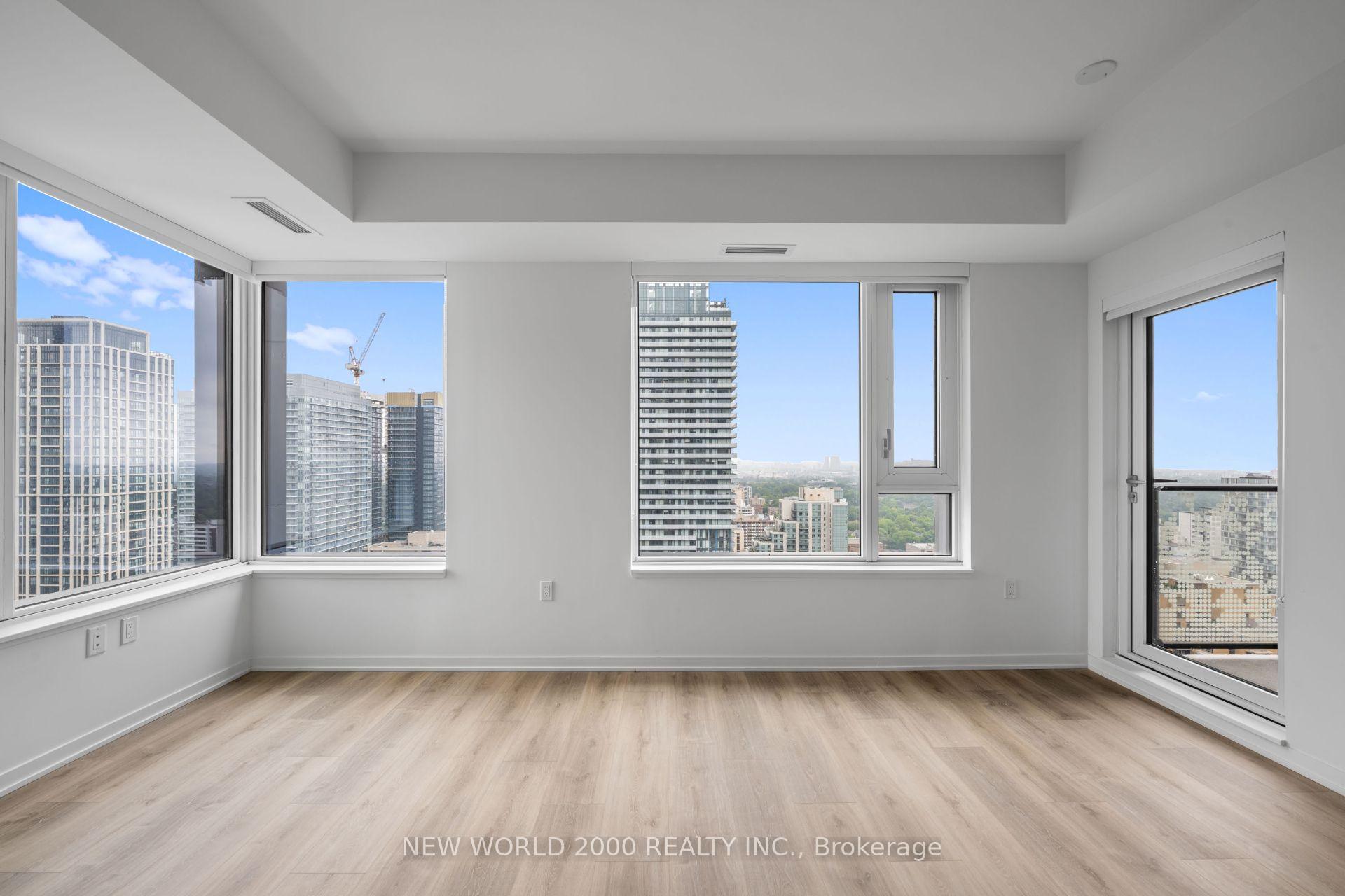 Photo 4 of Unit 3214, 101 Roehampton Avenue, Toronto, Mount Pleasant West — HOMEH