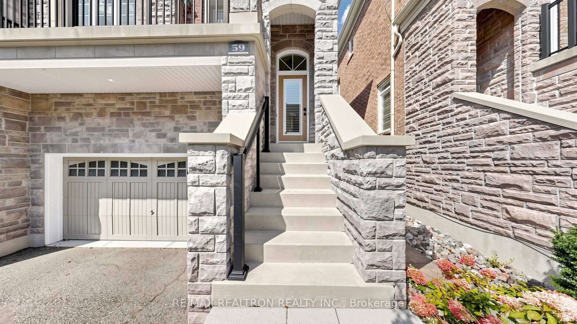 Photo 3 of 59 Kylemore Way, Markham, Angus Glen — HOMEH