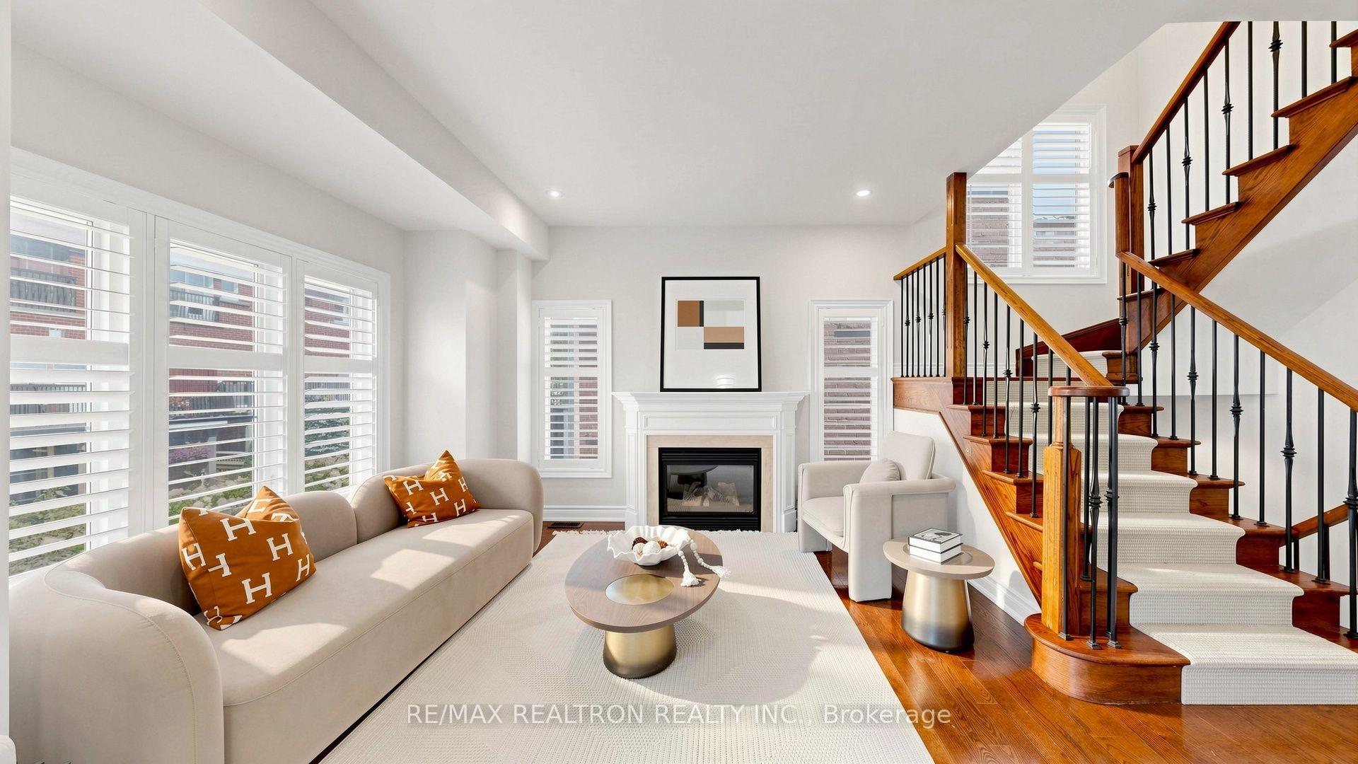 Photo 5 of 59 Kylemore Way, Markham, Angus Glen — HOMEH