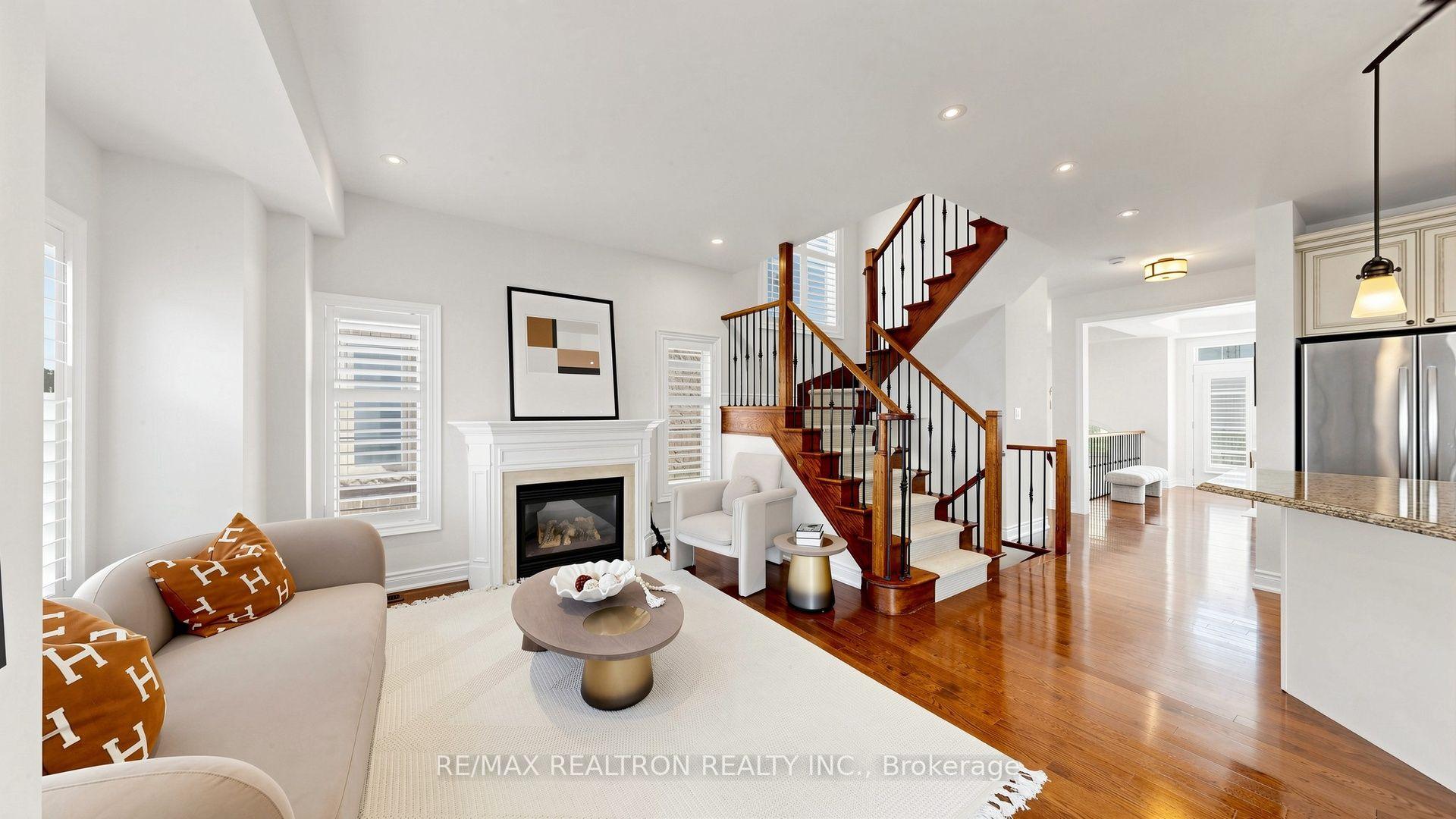 Photo 6 of 59 Kylemore Way, Markham, Angus Glen — HOMEH