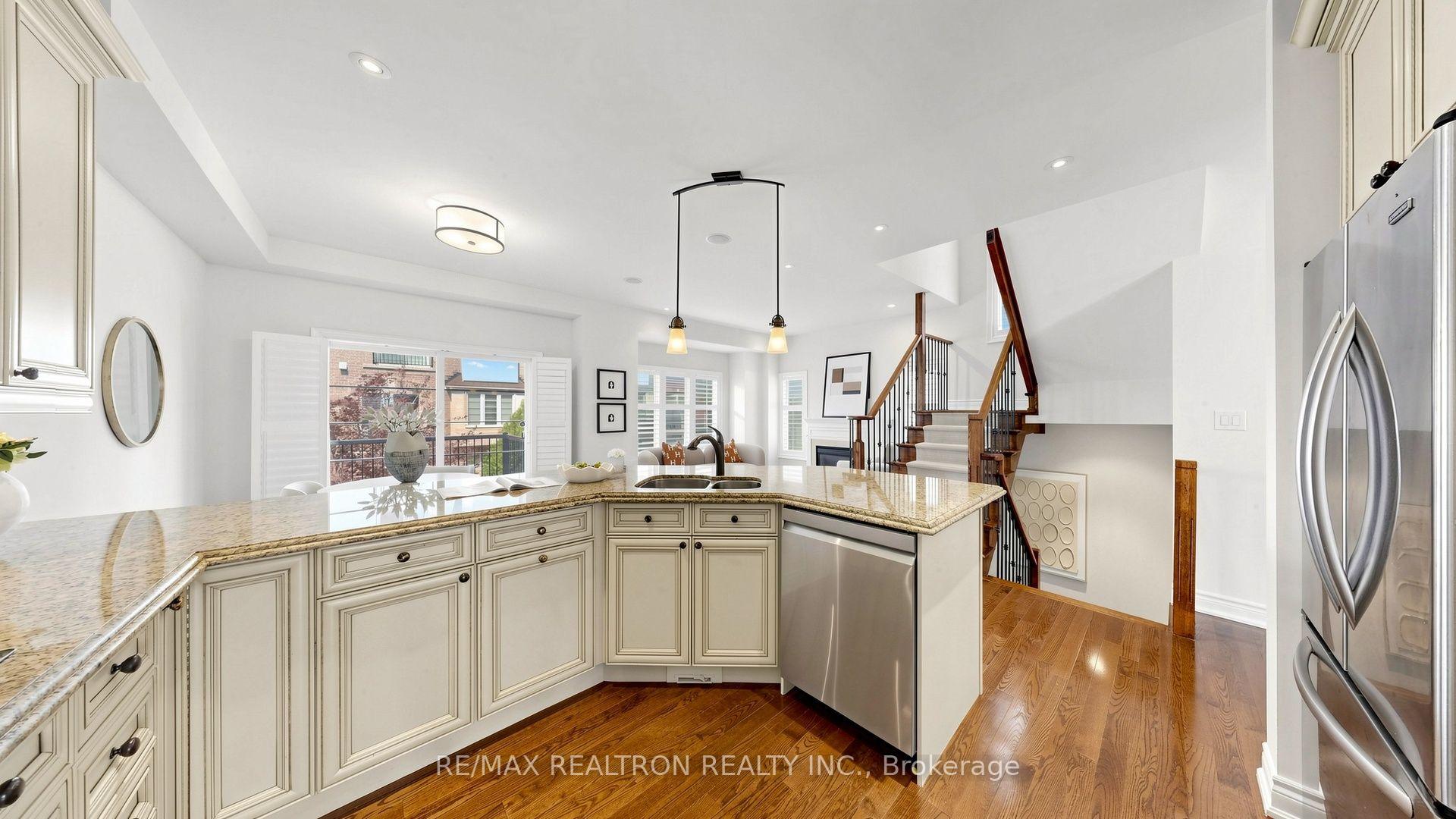 Photo 13 of 59 Kylemore Way, Markham, Angus Glen — HOMEH