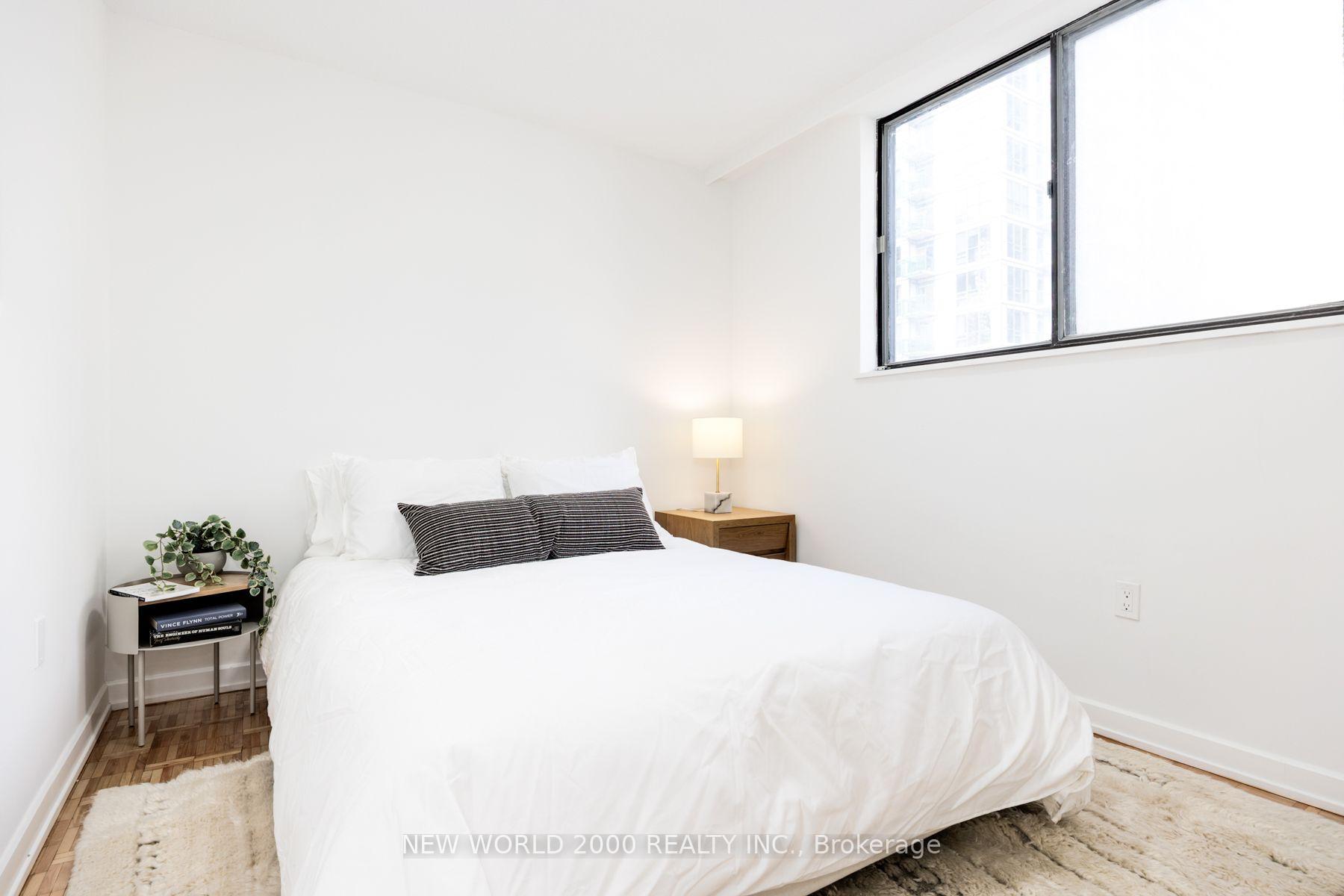 Photo 18 of Unit 503, 101 Roehampton Avenue, Toronto, Mount Pleasant West — HOMEH
