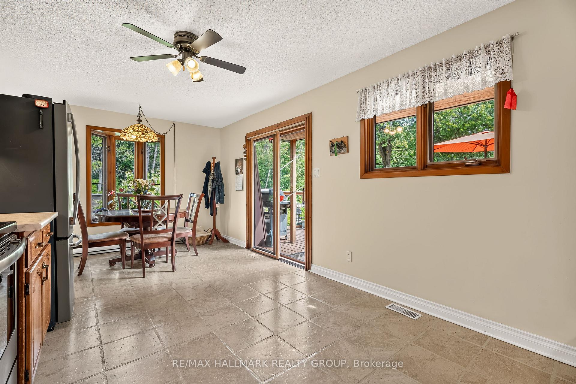 Photo 18 of 1184 Derry Side Road, Beckwith, Beckwith Twp — HOMEH