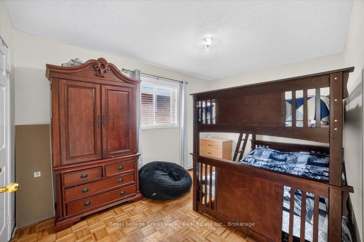 Photo 22 of 43 Coppermill Drive, Brampton, Northwest Sandalwood Parkway — HOMEH