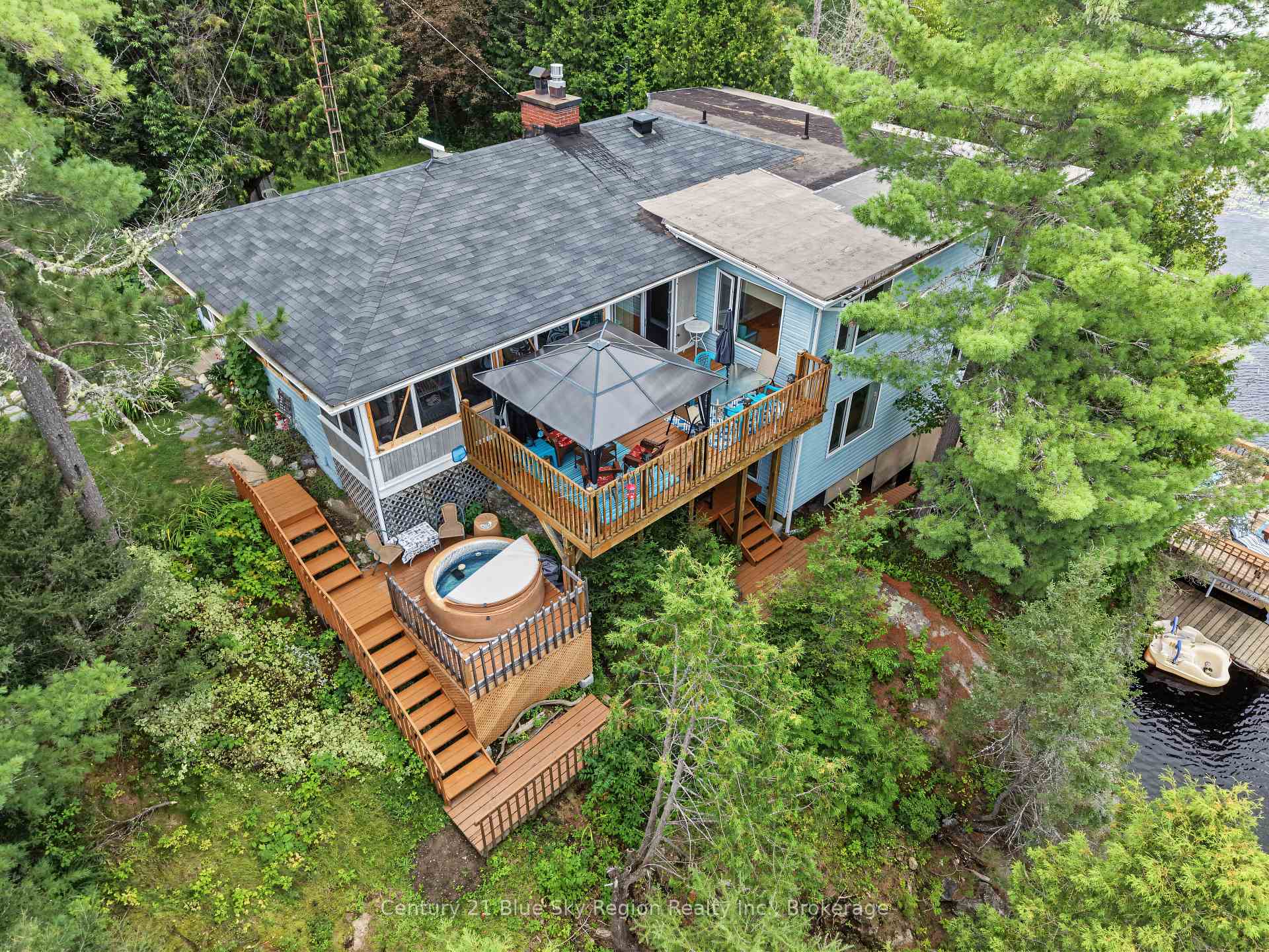 Photo of 5065 Highway 11 N