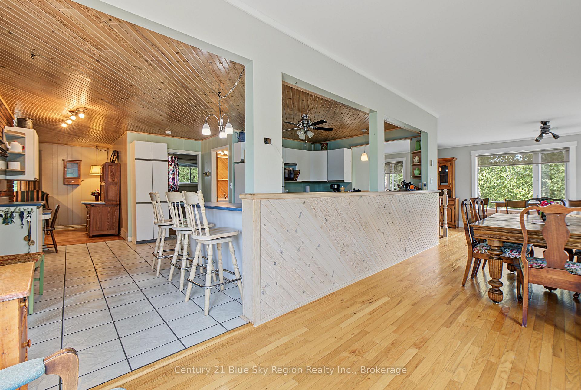 Photo 15 of 5065 Highway 11 N, Temagami — HOMEH