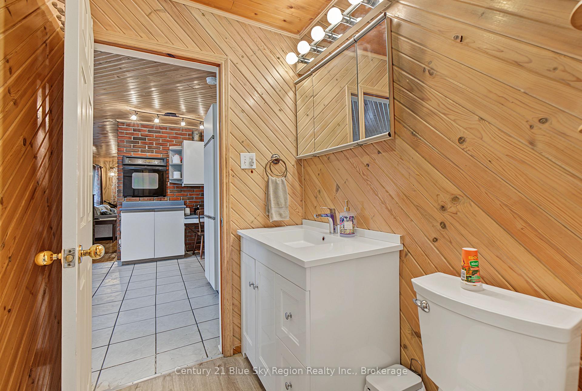 Photo 24 of 5065 Highway 11 N, Temagami — HOMEH