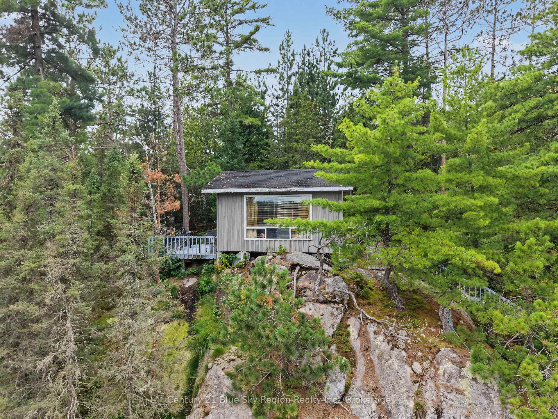 Photo 33 of 5065 Highway 11 N, Temagami — HOMEH