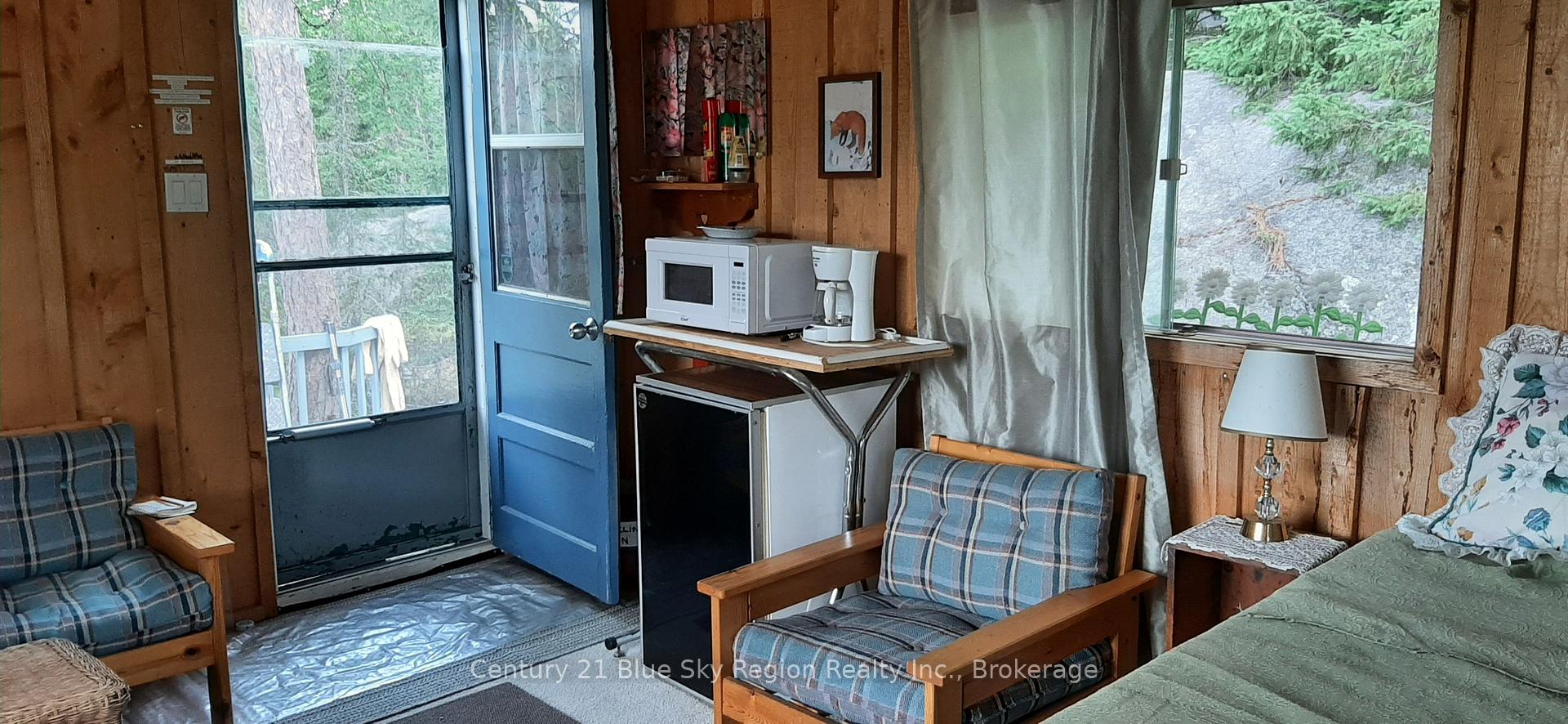 Photo 38 of 5065 Highway 11 N, Temagami — HOMEH