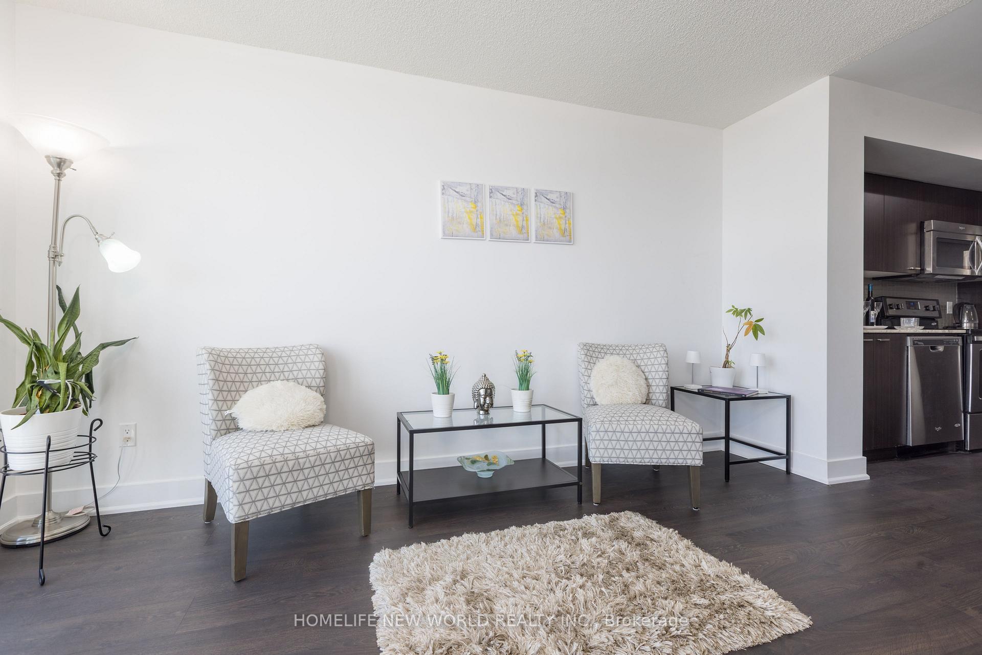 Photo 10 of Unit 801, 88 Sheppard Avenue E, North York, Willowdale East — HOMEH