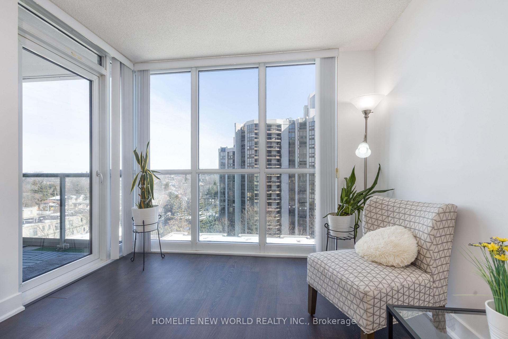 Photo 12 of Unit 801, 88 Sheppard Avenue E, North York, Willowdale East — HOMEH
