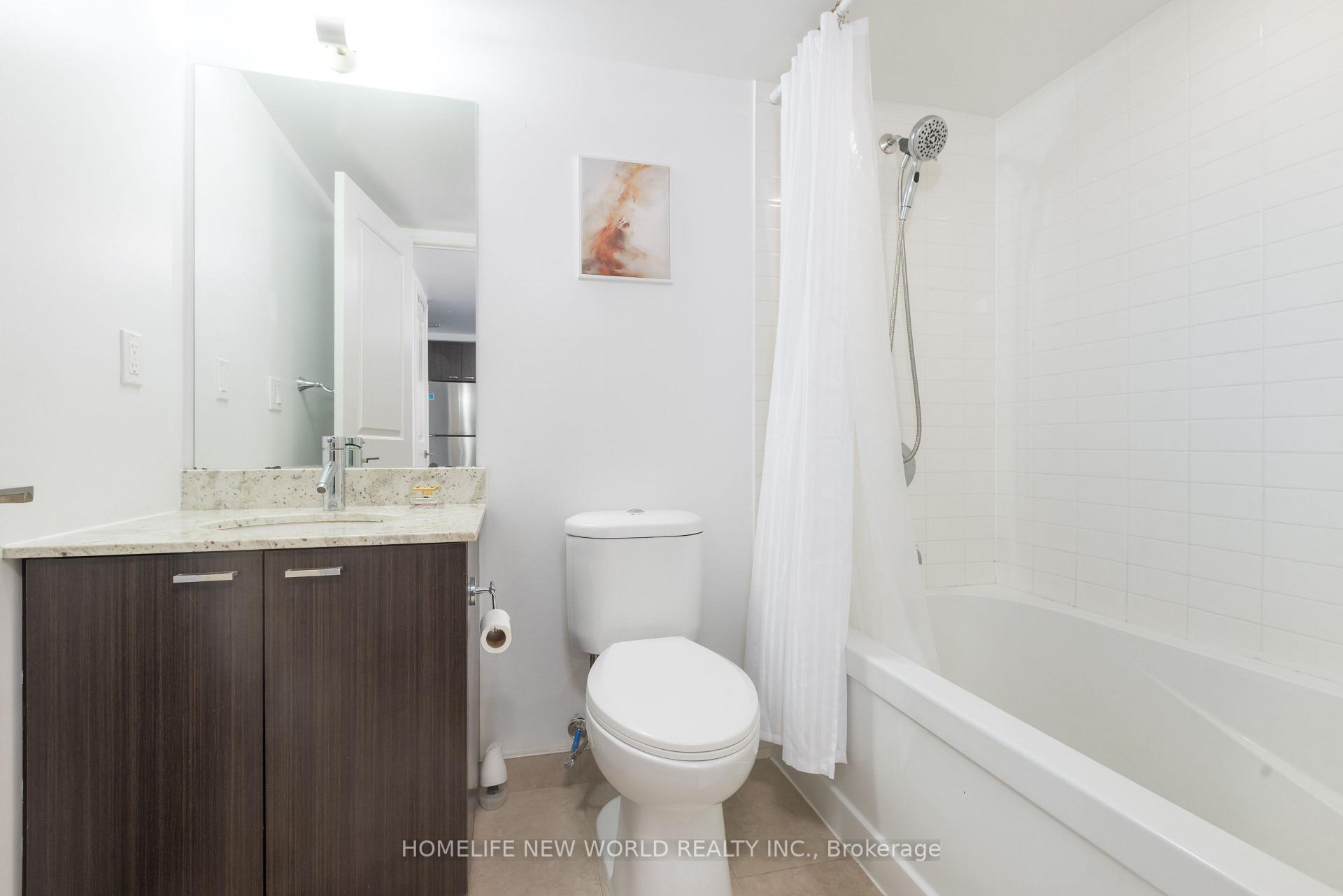 Photo 17 of Unit 801, 88 Sheppard Avenue E, North York, Willowdale East — HOMEH