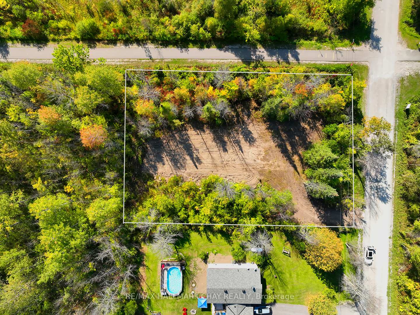 Photo 4 of 41 Bass Bay Drive, Tay, Rural Tay — HOMEH