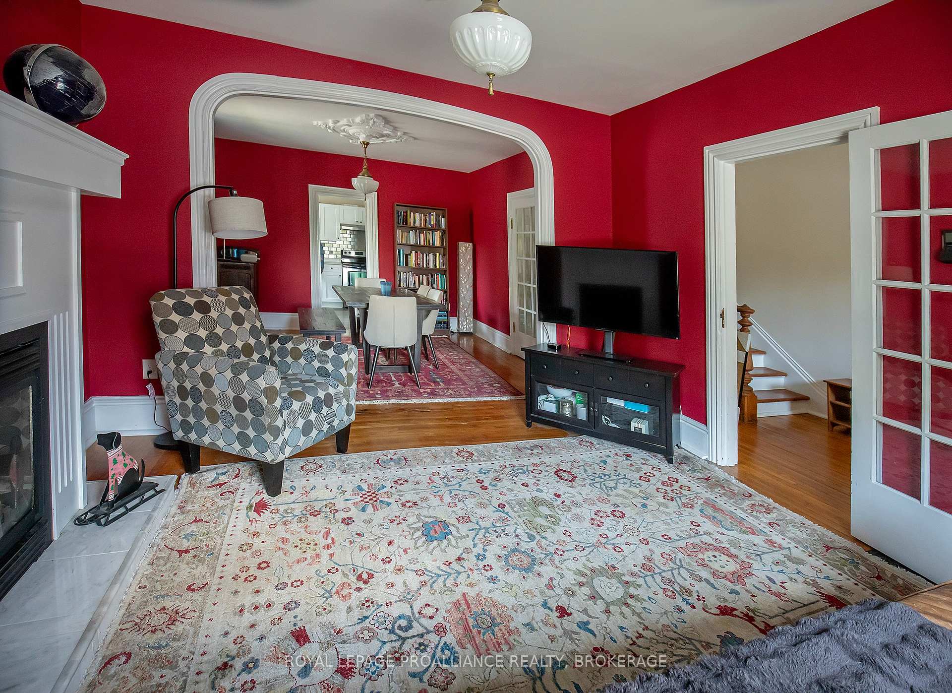 Photo 9 of 300 Sydenham Street, Kingston, East of Sir John A. Blvd — HOMEH