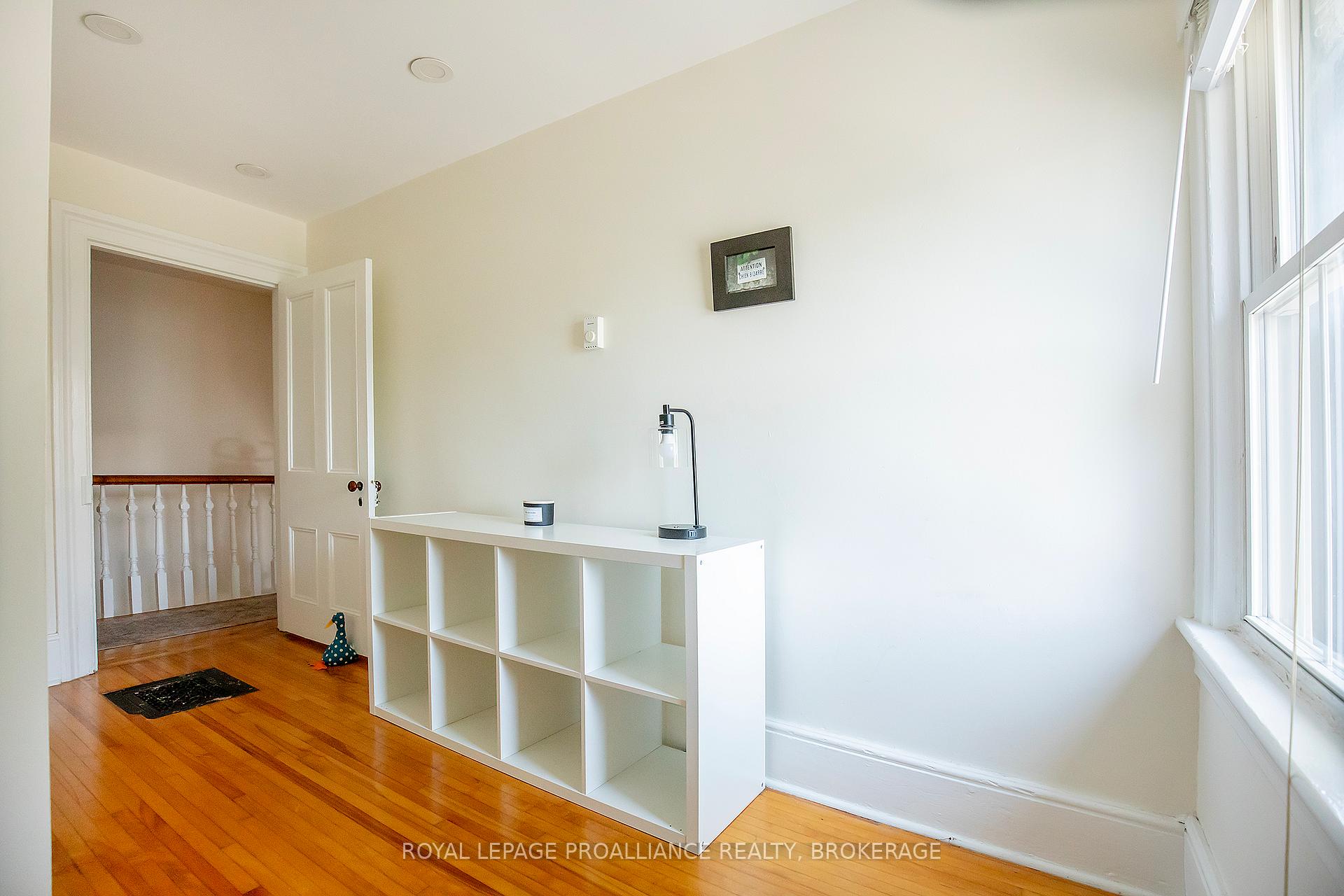 Photo 21 of 300 Sydenham Street, Kingston, East of Sir John A. Blvd — HOMEH