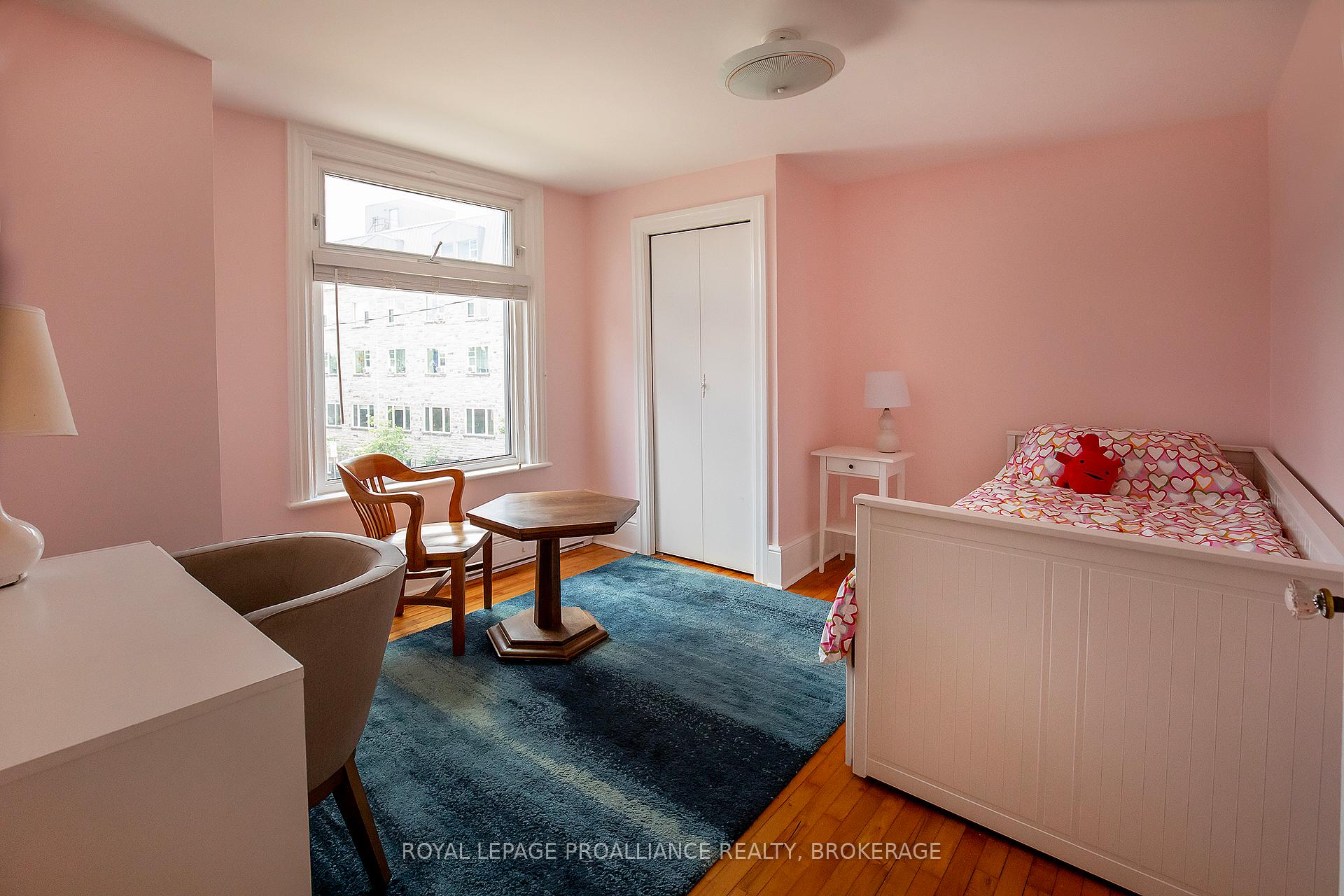 Photo 23 of 300 Sydenham Street, Kingston, East of Sir John A. Blvd — HOMEH