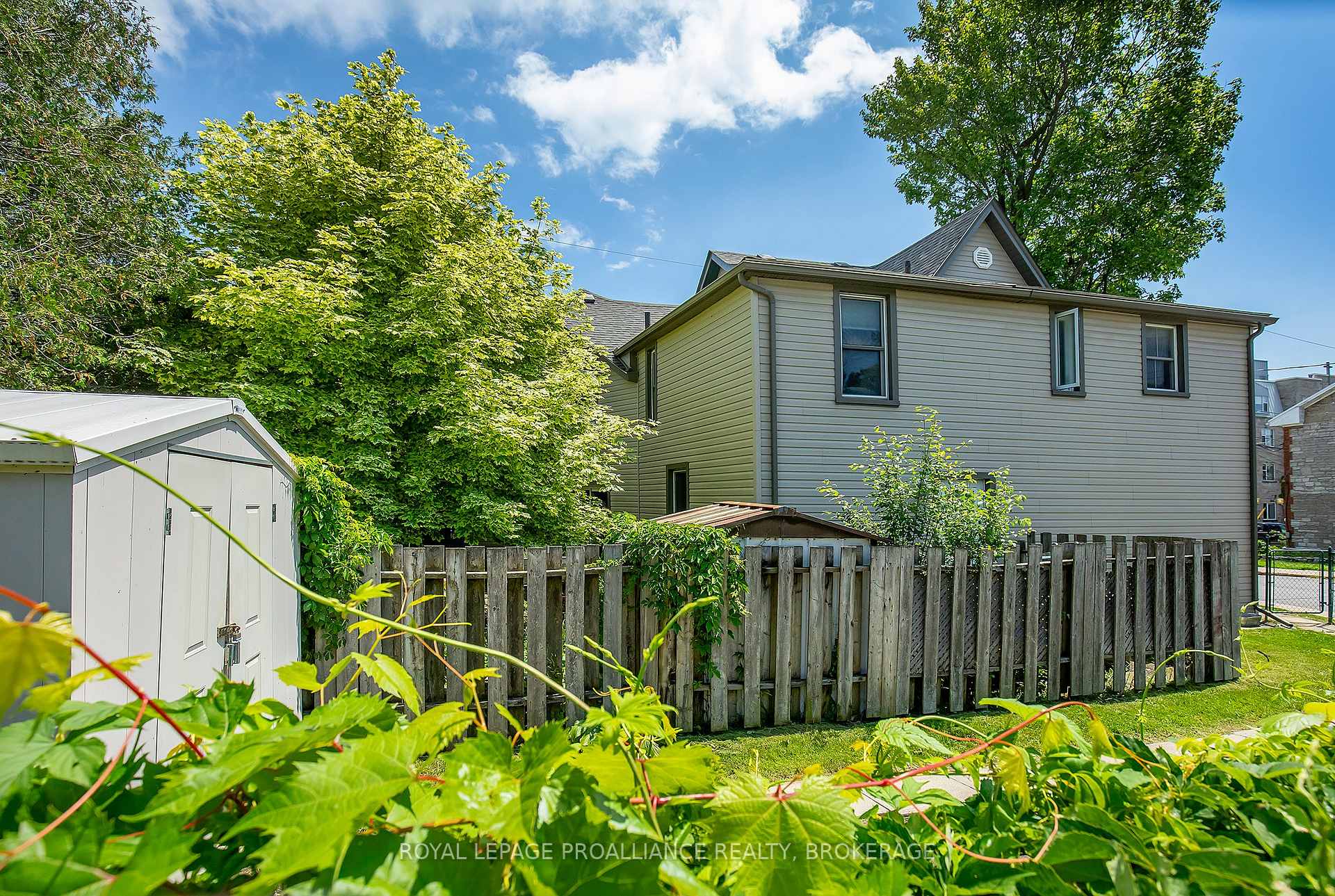 Photo 35 of 300 Sydenham Street, Kingston, East of Sir John A. Blvd — HOMEH