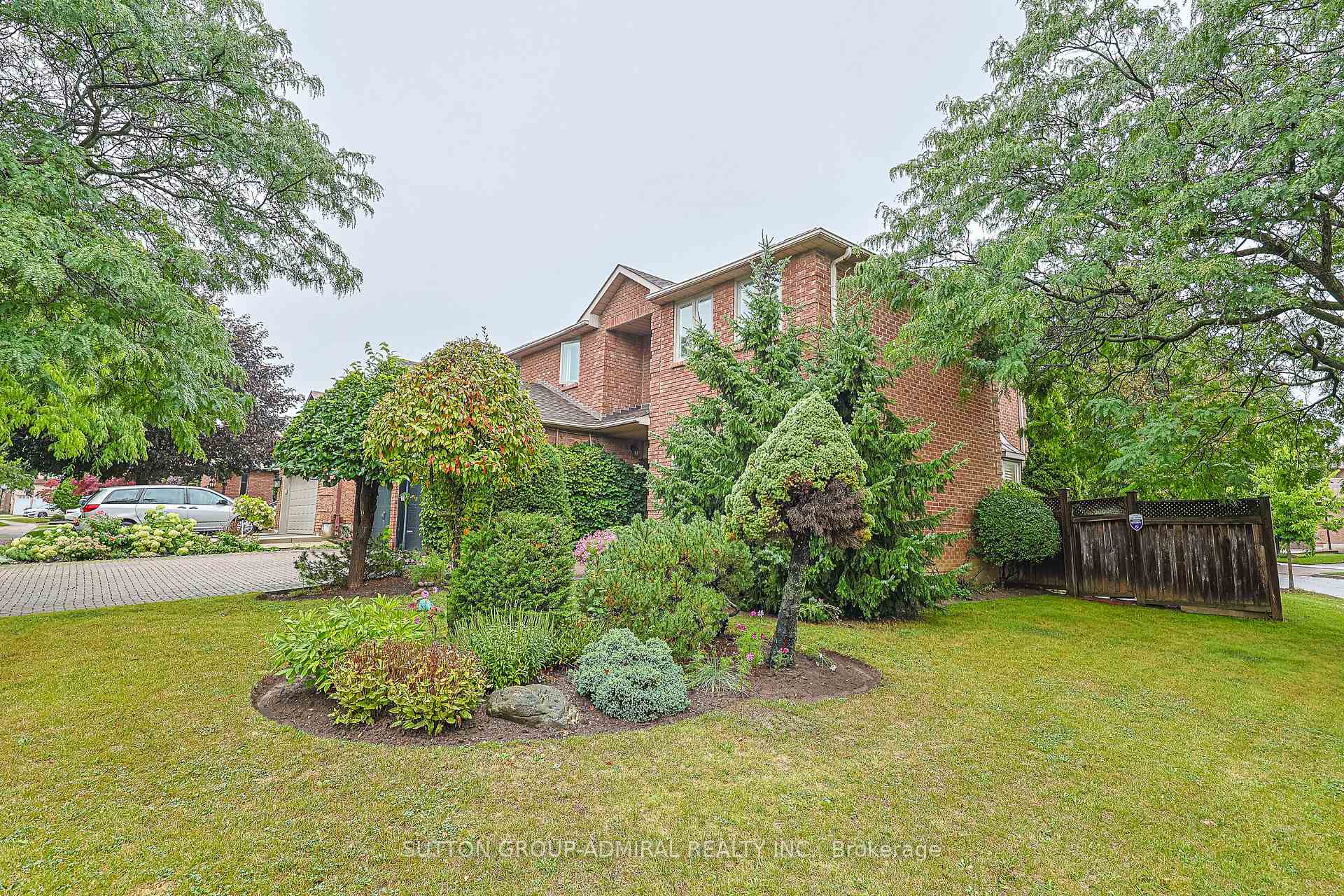 Photo 2 of 232 Franklin Avenue, Vaughan, Crestwood-Springfarm-Yorkhill — HOMEH