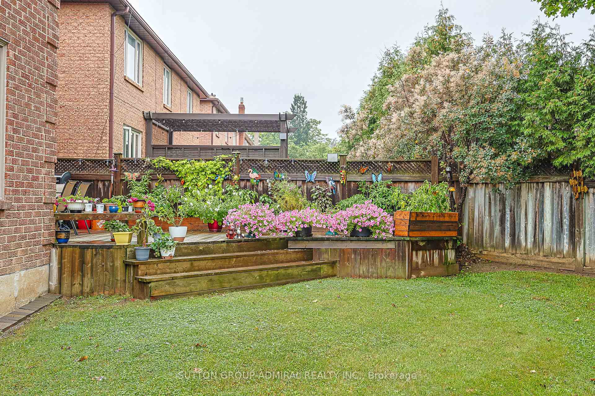 Photo 37 of 232 Franklin Avenue, Vaughan, Crestwood-Springfarm-Yorkhill — HOMEH