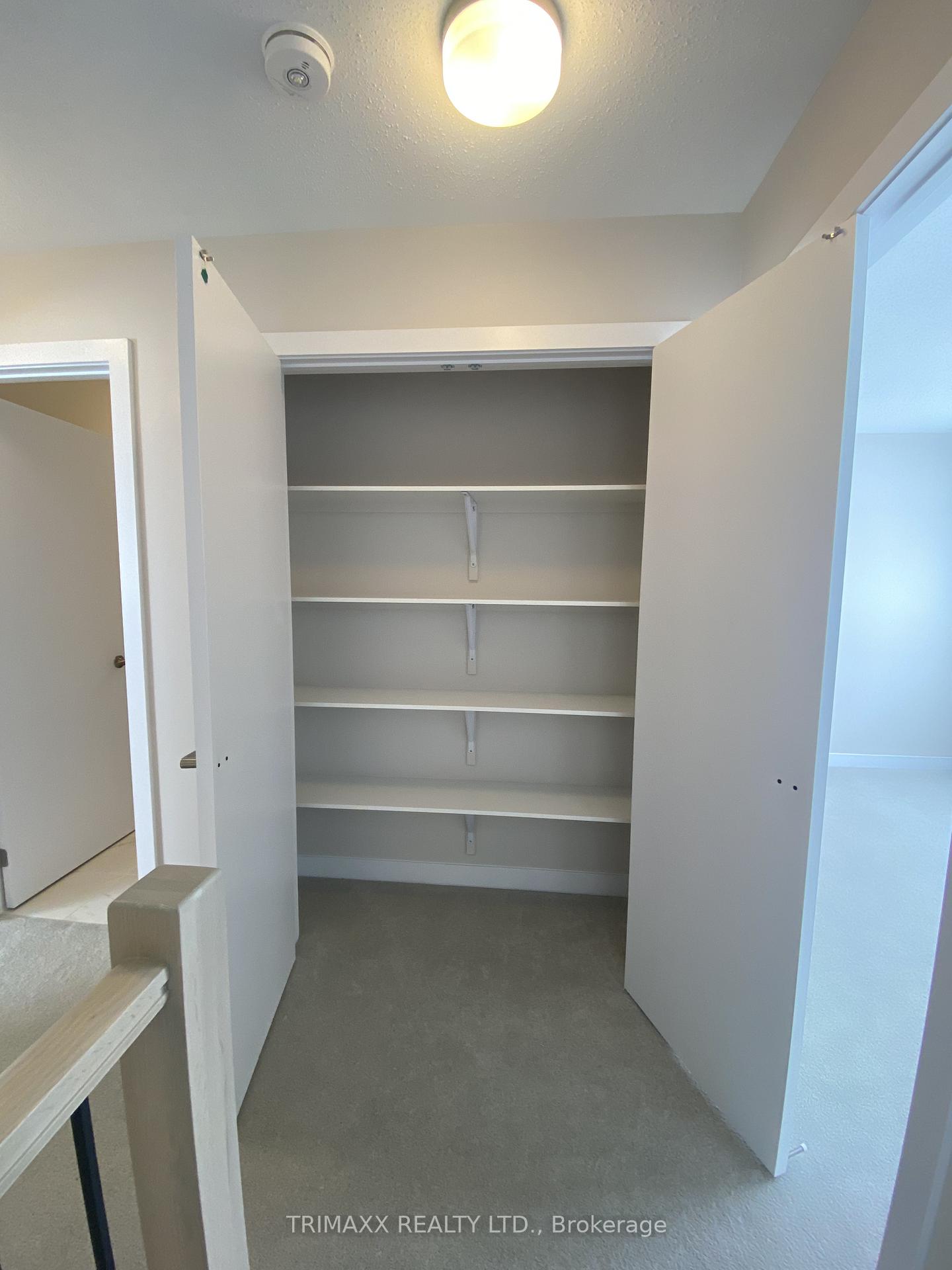 Photo 8 of 690 Expansion Road, Ottawa, Barrhaven - Half Moon Bay — HOMEH