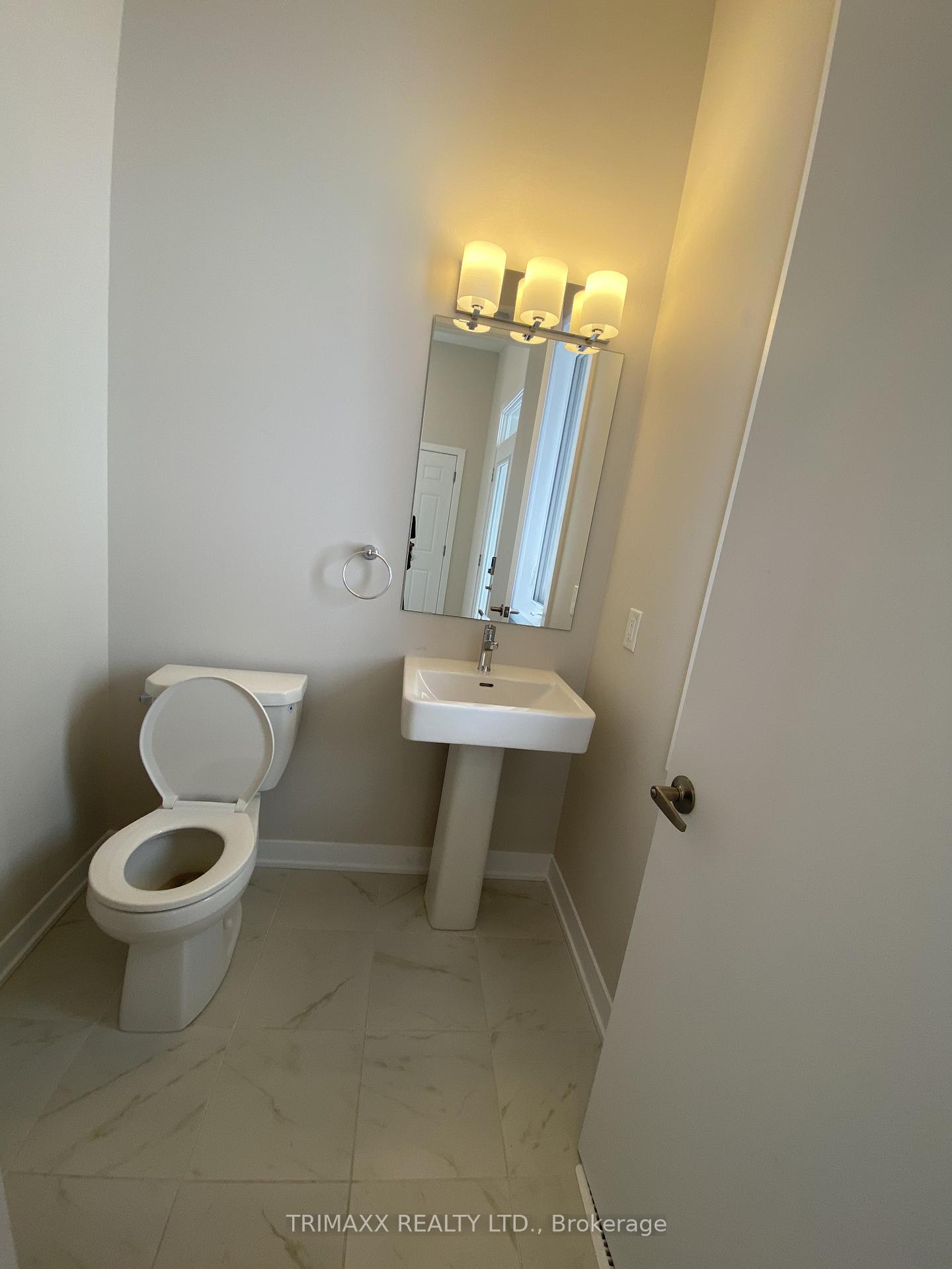 Photo 18 of 690 Expansion Road, Ottawa, Barrhaven - Half Moon Bay — HOMEH